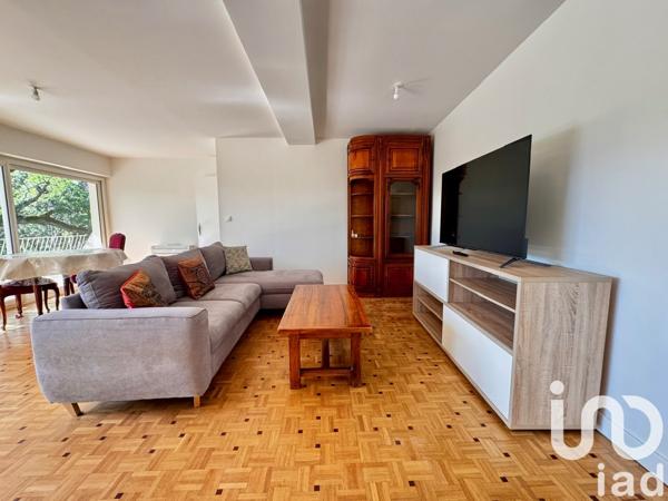 Location appartement 4 pièces 124 m² Nans-les-Pins