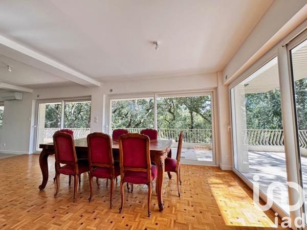 Location appartement 4 pièces 124 m² Nans-les-Pins