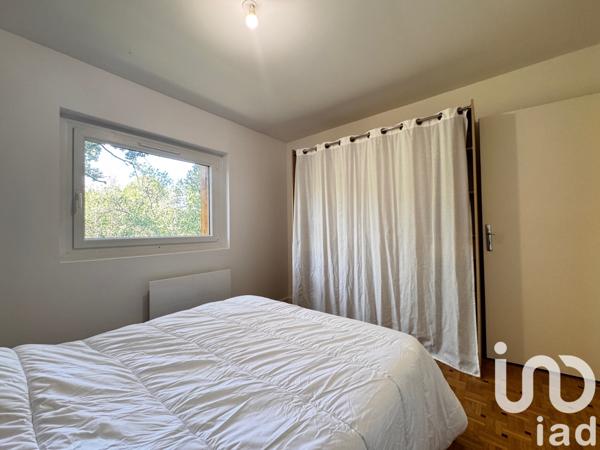 Location appartement 4 pièces 124 m² Nans-les-Pins