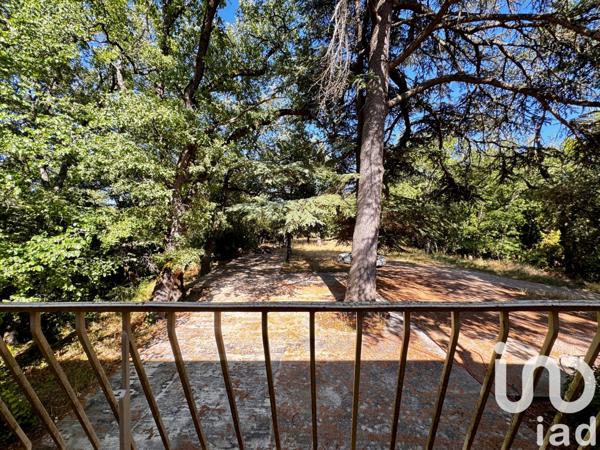 Location appartement 4 pièces 124 m² Nans-les-Pins