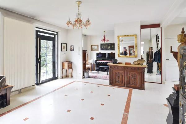 Vente Maison 8 pièces 207 m2 à Nogent-sur-Marne