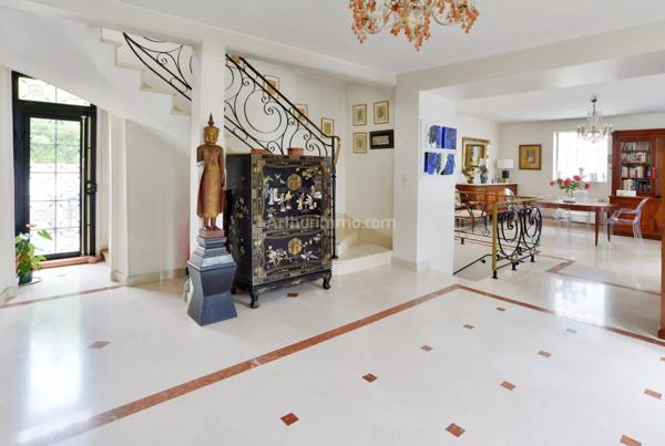 Vente Maison 8 pièces 207 m2 à Nogent-sur-Marne