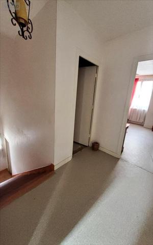 Maison à vendre à Carhaix-Plouguer dans le Finistère (29270), ref : 29066-1082144