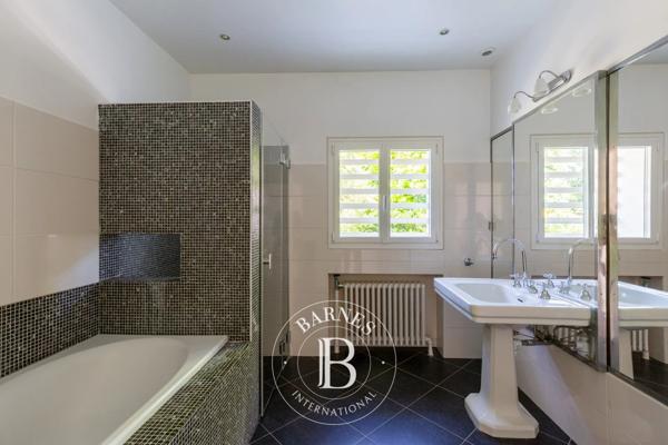 Chambourcy, Maison 3 Chambres -  233 m² à vendre
