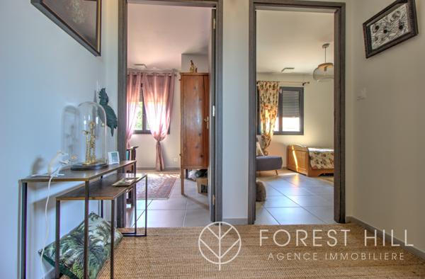 Le Boulou (66160) À découvrir en fin de lotissement : magnifique maison 4 faces