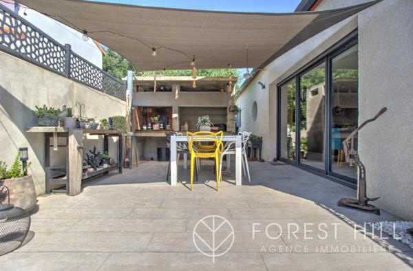 Le Boulou (66160) À découvrir en fin de lotissement : magnifique maison 4 faces