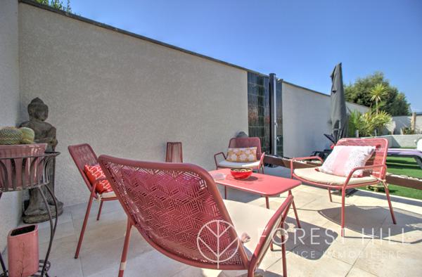 Le Boulou (66160) À découvrir en fin de lotissement : magnifique maison 4 faces