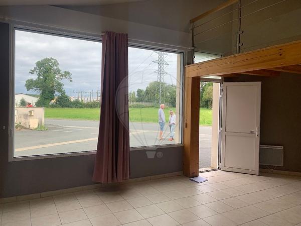 Bureau  à louer - Charente-Maritime - 17