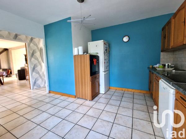 Maison à vendre 5 pièces 103 m² Carhaix-Plouguer
