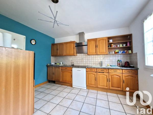 Maison à vendre 5 pièces 103 m² Carhaix-Plouguer