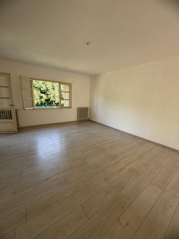 Maison 6 pièce(s) 3 chambre(s) 142 m²