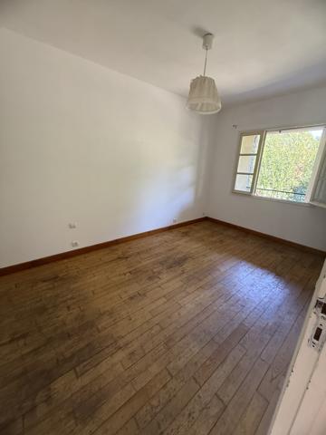 Maison 6 pièce(s) 3 chambre(s) 142 m²