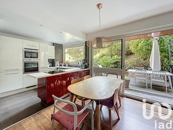 Appartement à vendre 4 pièces 87 m² La Celle-Saint-Cloud