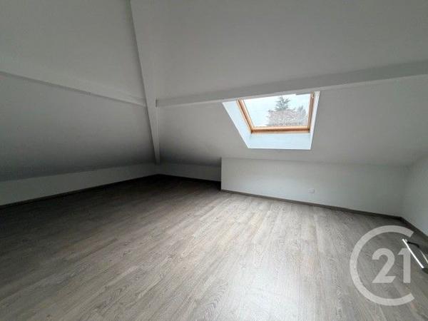 Appartement F4 à vendre  4 pièces - 64,32 m2 VOIRON - 38