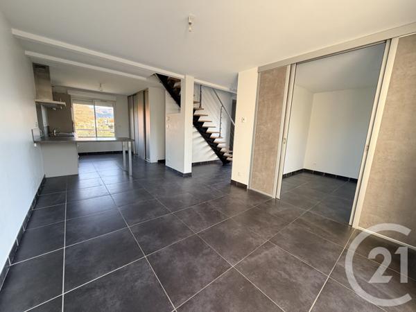 Appartement F4 à vendre  4 pièces - 64,32 m2 VOIRON - 38