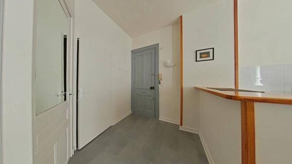 Appartement 1 pièce                                        - 42000 Saint-Étienne Réf : 12015