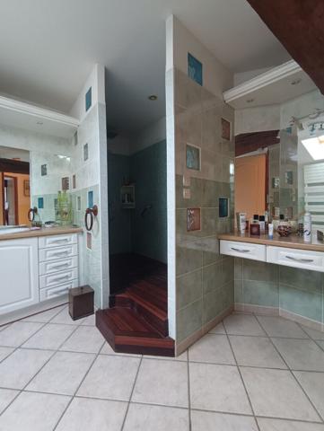 Frontignan centre ville - Magnifique appartement T6 de 248 M² avec terrasse...