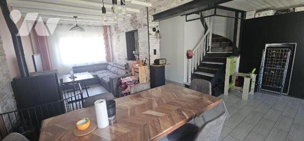 SAINT-POL-SUR-MER  (59430), Quartier des Bazennes, agréable MAISON d'une surface habitable de 7...