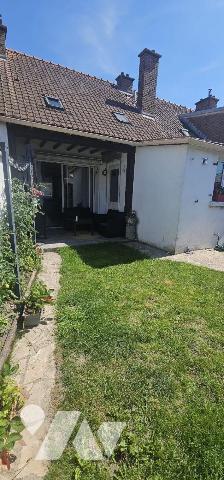 SAINT-POL-SUR-MER  (59430), Quartier des Bazennes, agréable MAISON d'une surface habitable de 7...