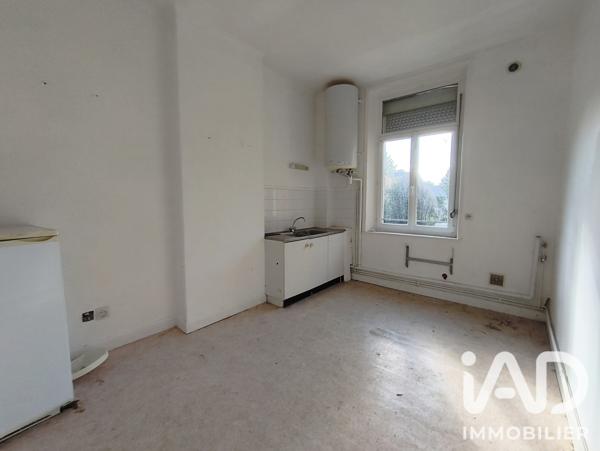 Immeuble à vendre 281 m² Hirson