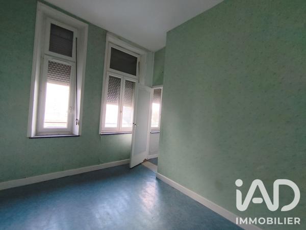 Immeuble à vendre 281 m² Hirson