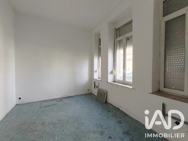 Immeuble à vendre 281 m² Hirson