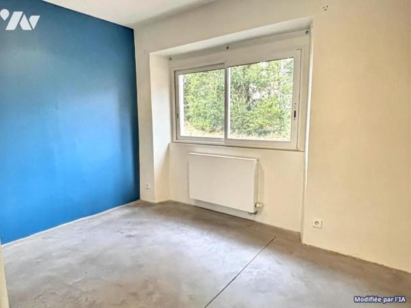 À vendre à VOIRON – Appartement T5 plein de charme avec superbe pièce de vie – 