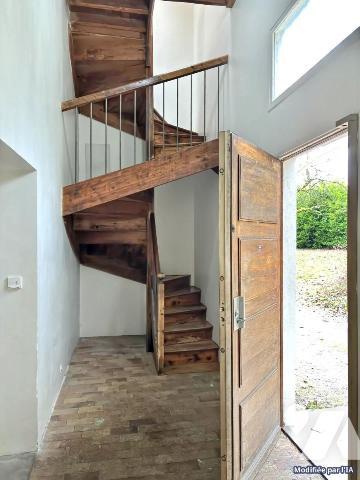 À vendre à VOIRON – Appartement T5 plein de charme avec superbe pièce de vie – 