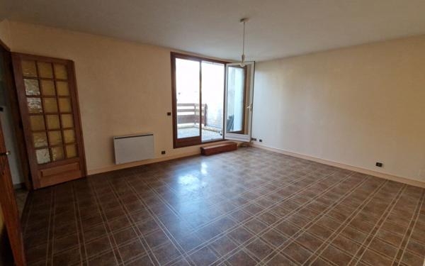 Appartement à vendre    2 pièces •  Coulommiers