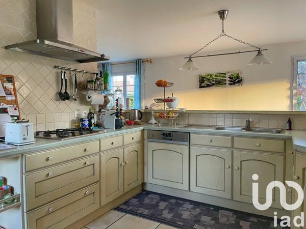 House for sale 6 rooms 145 m² Garat