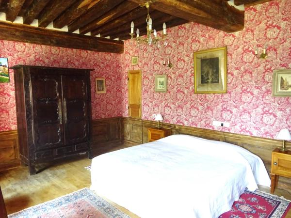 Avallon, Château 25 Chambres -  1 500 m² à vendre