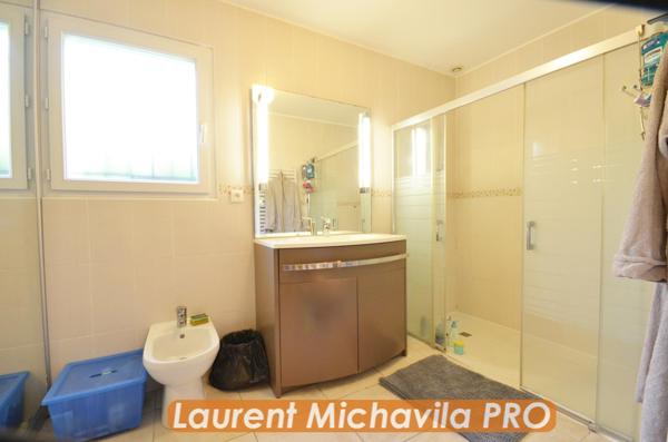 Maison à VILLENEUVE-LES-BEZIERS, 34420 - 4 pièces 116m²