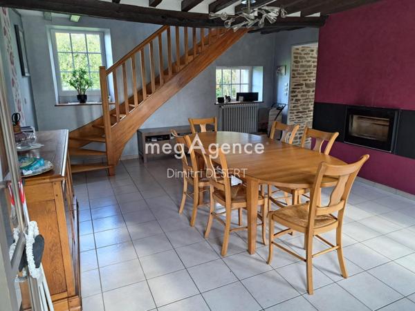 Maison à MONTILLY-SUR-NOIREAU, 61100 - 6 pièces 154m²