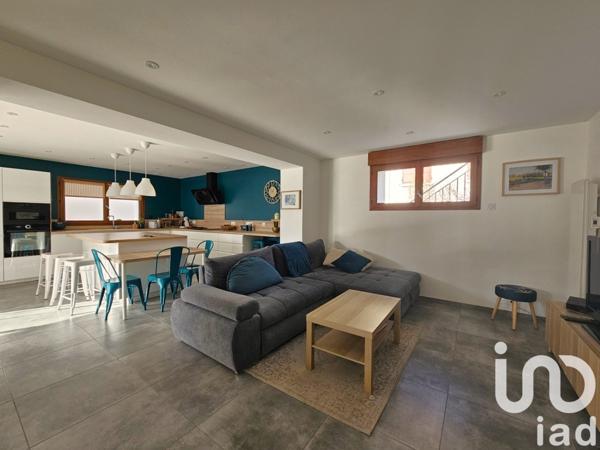 Appartement 4 pièces de 107 m² à Bassens (73000)