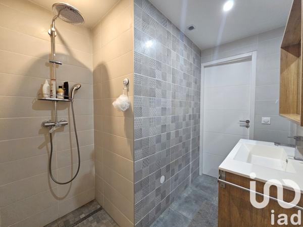 Appartement 4 pièces de 107 m² à Bassens (73000)