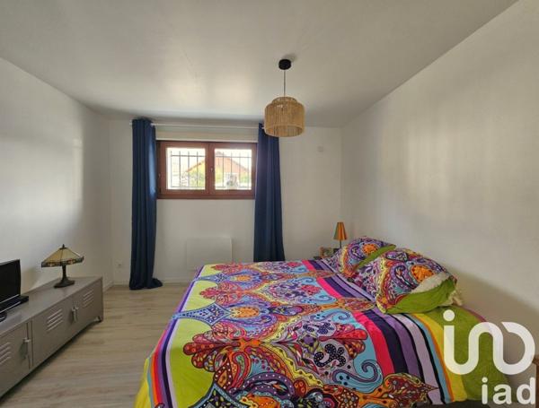 Appartement 4 pièces de 107 m² à Bassens (73000)