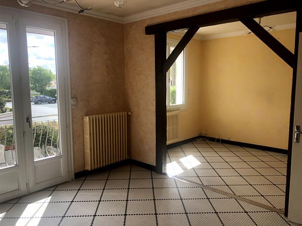 Maison Montaigu Vendee