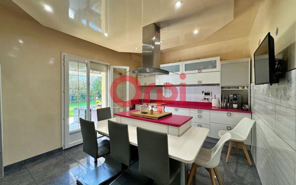 Maison à vendre    16 pièces • 400 m2 Gonesse