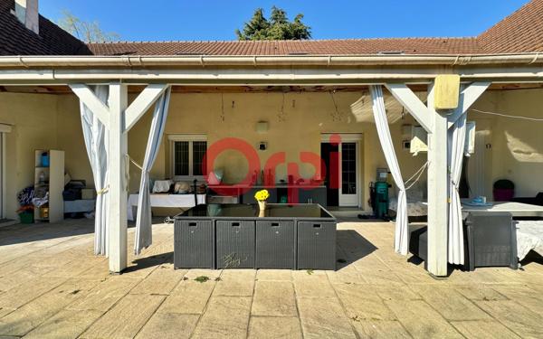 Maison à vendre    16 pièces • 400 m2 Gonesse