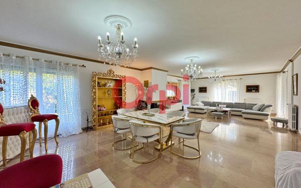 Maison à vendre    16 pièces • 400 m2 Gonesse