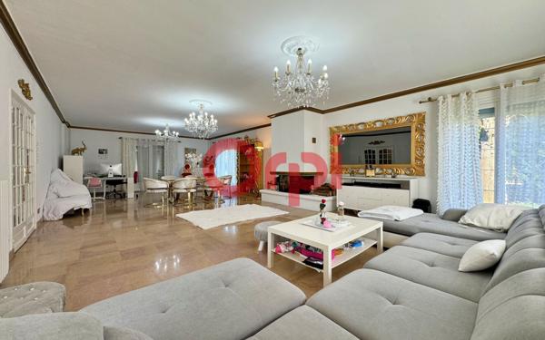 Maison à vendre    16 pièces • 400 m2 Gonesse