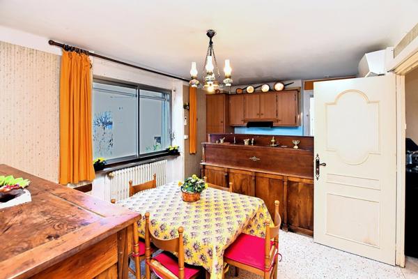 Maison de Maître début XIXème,10 pièces, jardin, garage