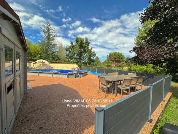 Maison 8 pièces 258 m2 avec piscine sur terrain clos 2832 m2