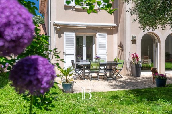 Lyon 9ème, Maison 4 Chambres -  194 m² à vendre