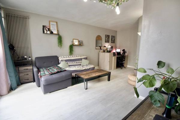 Appartement 2 pièces de 54,77 m2 avec balcon et place de parking en sous-sol