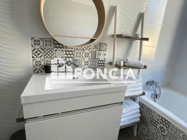 Location Maison 4 pièces 82 m² - 11 RUE DE LA LIBERTE Carcassonne 11000