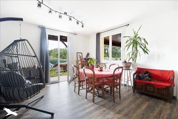 Maison à vendre |  Carresse-Cassaber |  4 pièces | 92 m²