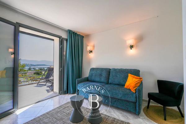Ajaccio, Villa 8 Chambres -  332 m² à vendre