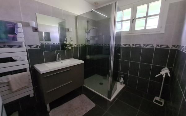 Maison à vendre    5 pièces •  La Norville