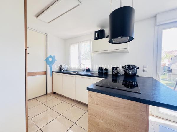 Maison
                                                                                                                                                                                                                                                                                                                        4 pièce(s)                                                                                                                                                                                                          3 chambre(s)                                                                                                                                                                                                          88  m²